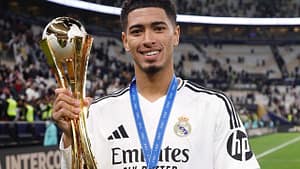 Jude Bellingham playing midfield for Real Madrid.