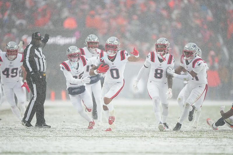 Big Picture: Patriots Defense Silences Doubters on the Road to the Super Bowl